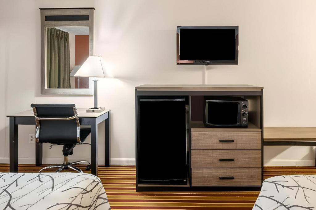Americas Best Value Inn Heflin Eksteriør bilde